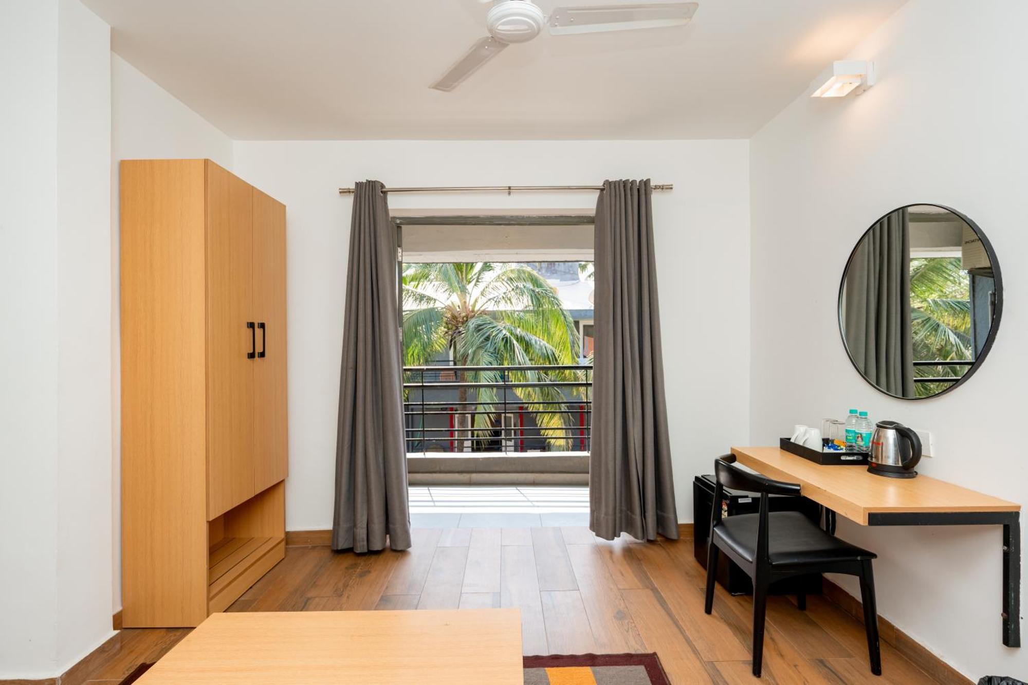Magnum Resorts- Near Candolim Beach, Goa Exterior photo